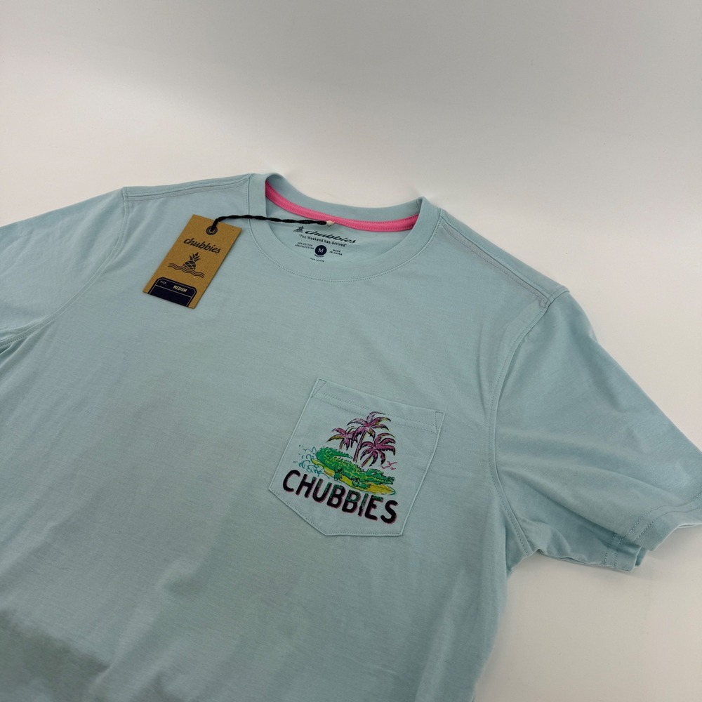 Chubbies Mens The Beach Bum Blue Pocket T-Shirt Alligator Surf Graphic Medium - Picture 1 of 8